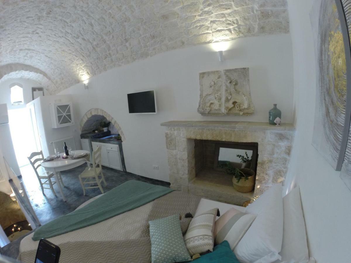 White Luxury Suite Ostuni By Gonewlocation Eksteriør billede