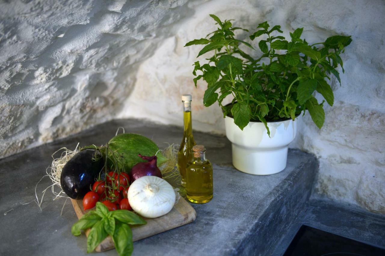 White Luxury Suite Ostuni By Gonewlocation Eksteriør billede