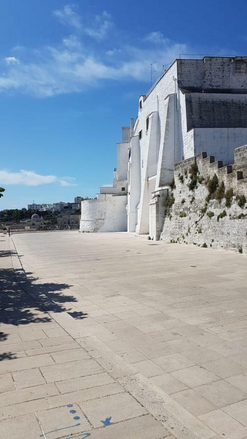 White Luxury Suite Ostuni By Gonewlocation Eksteriør billede