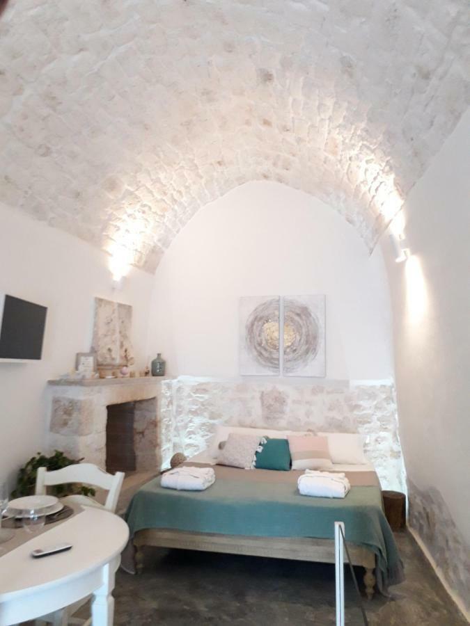 White Luxury Suite Ostuni By Gonewlocation Eksteriør billede